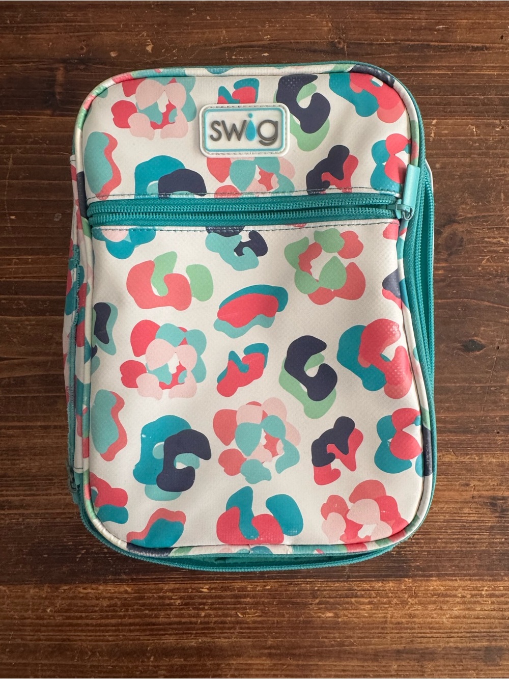 Swig Party Animal Lunch box